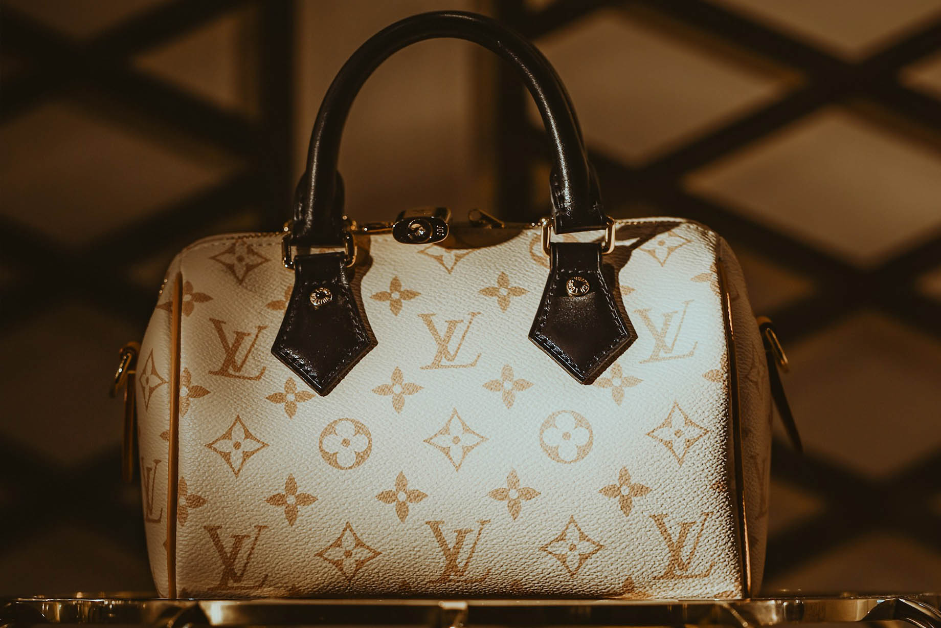 Die Eleganz Unserer Handtaschen Designs