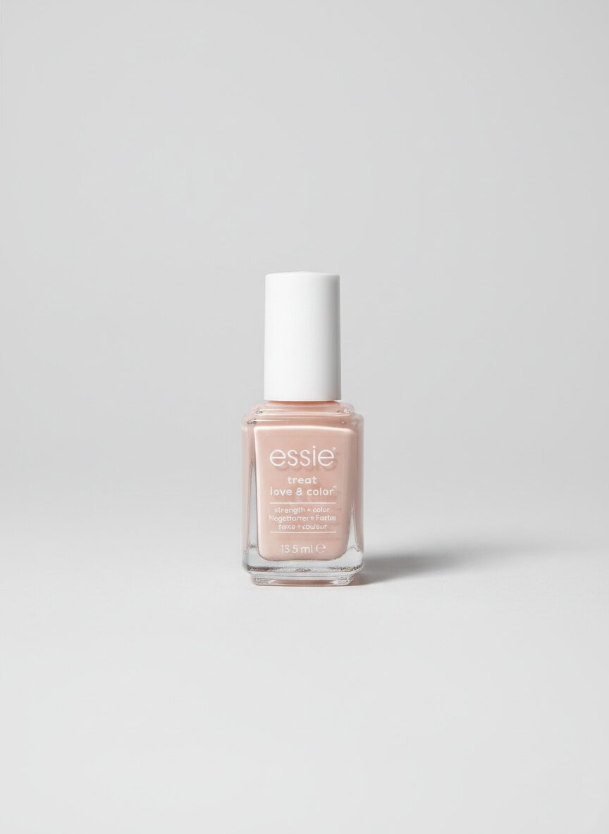 Essie Treat Love & Color – 30 Minimally Modest