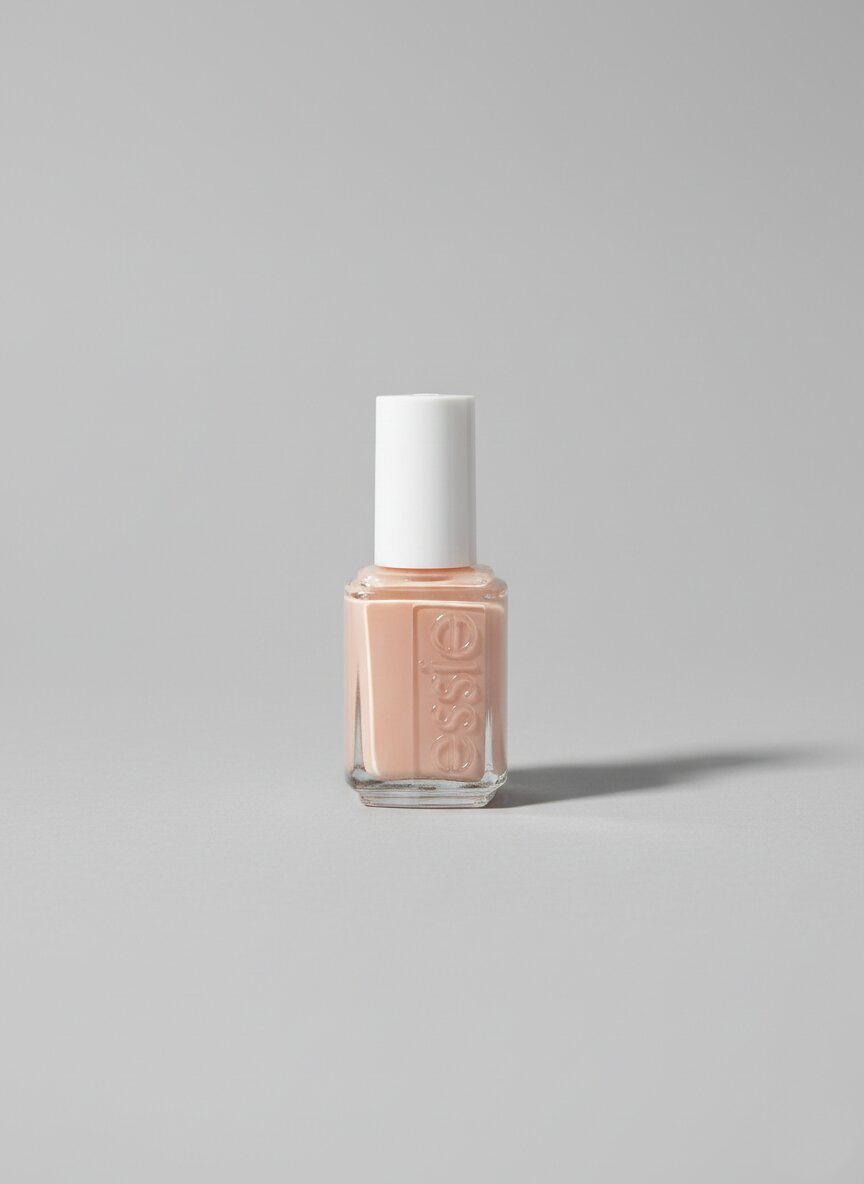 Essie Treat Love & Color – 02 Tinted Love